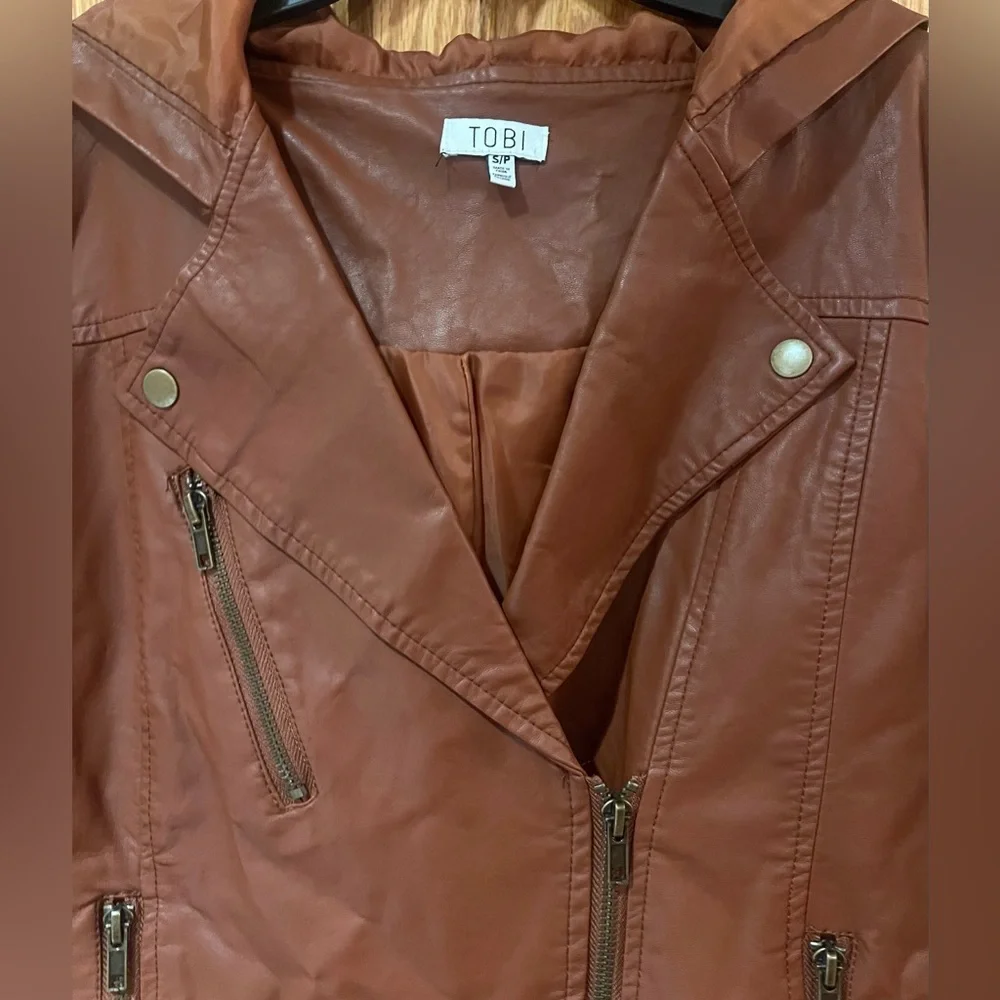 TOBI Vegan Faux Leather Hooded Motorcycle Moto‎ Zippered Brown Jacket Size Small